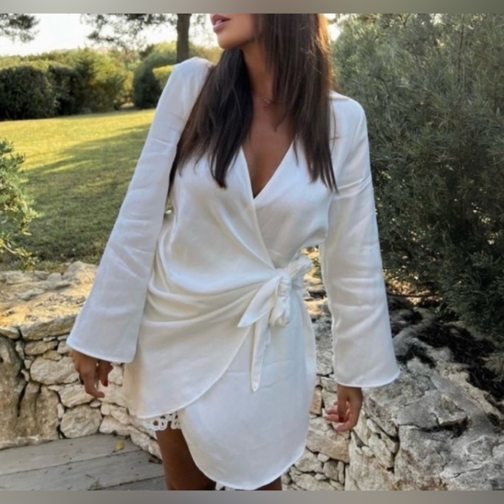 Zara Cream Satin Like Collared Wrap Mini Dress/Blouse NWT - Size XS